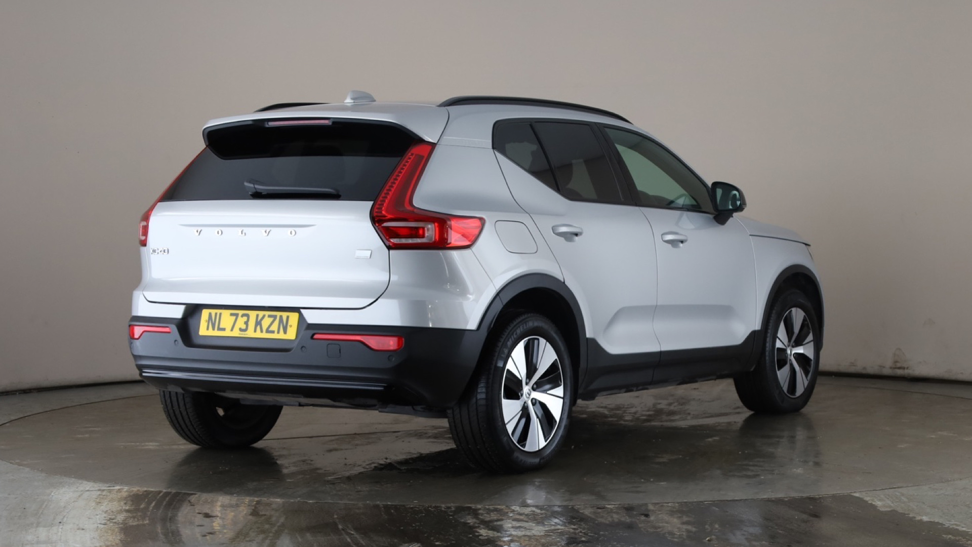 4020810 1.5 T4 Recharge PHEV Plus Dark 5dr Auto