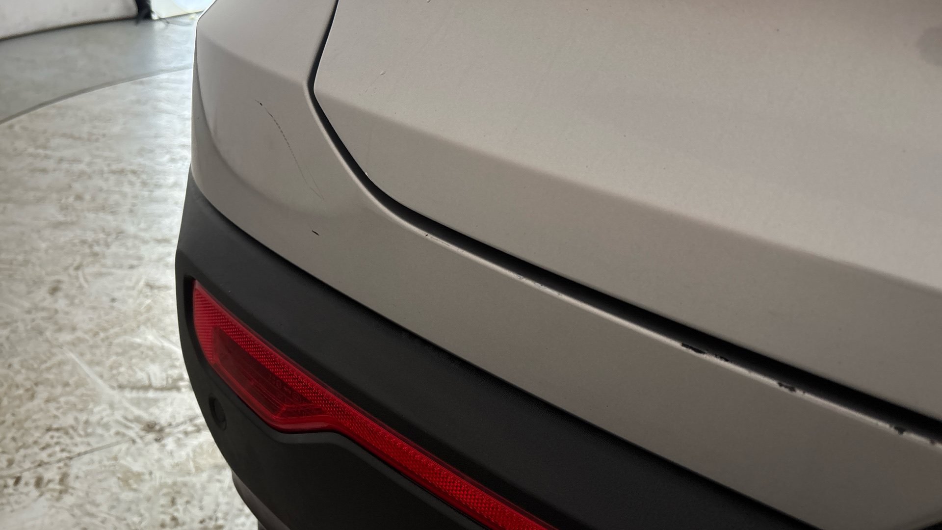 4020810 1.5 T4 Recharge PHEV Plus Dark 5dr Auto