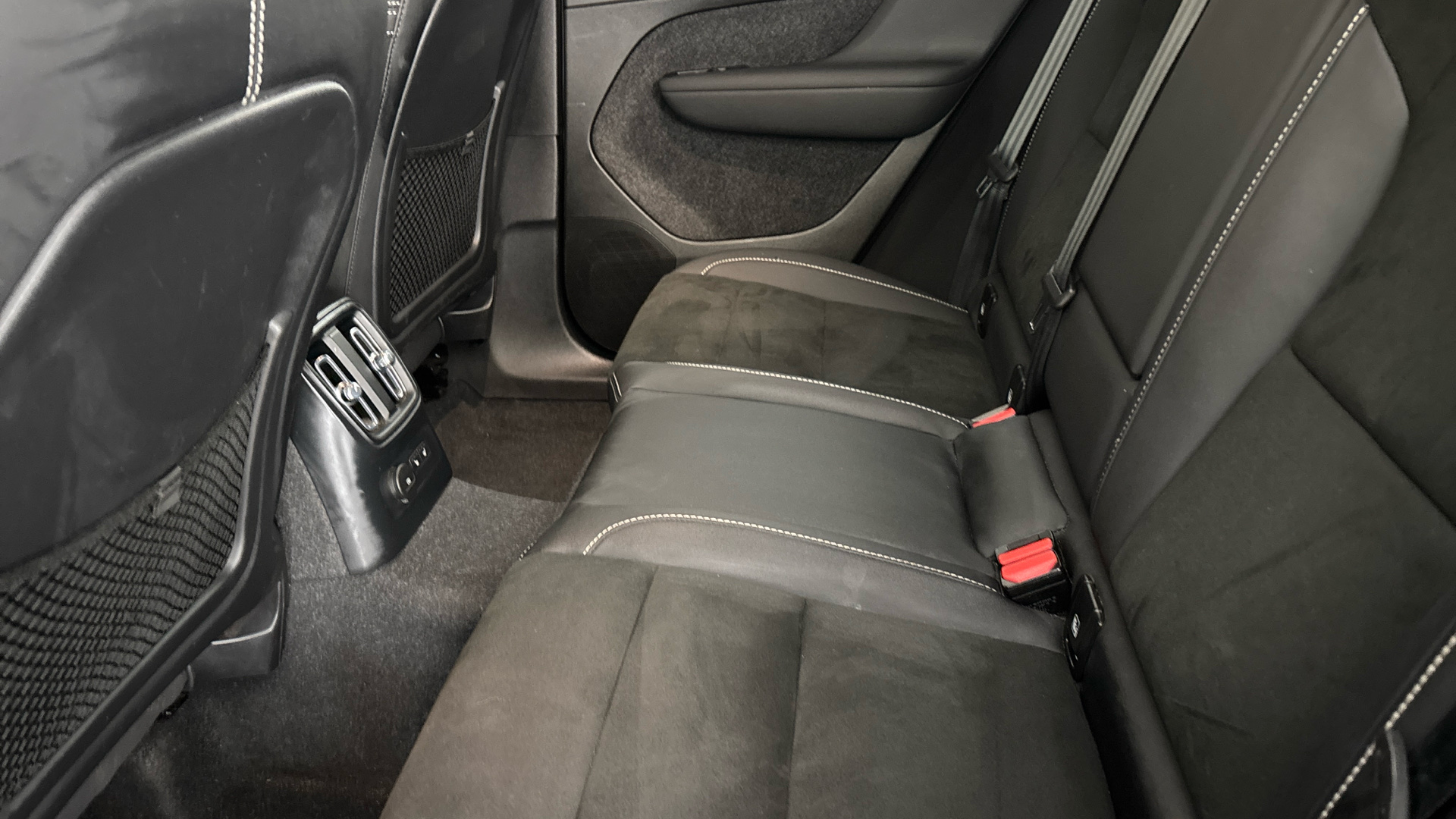 4020810 1.5 T4 Recharge PHEV Plus Dark 5dr Auto