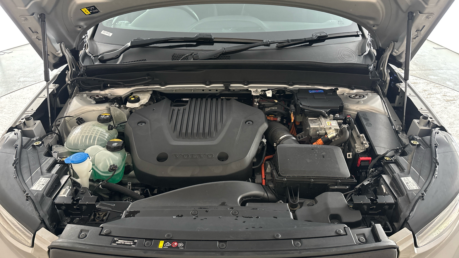 4020810 1.5 T4 Recharge PHEV Plus Dark 5dr Auto