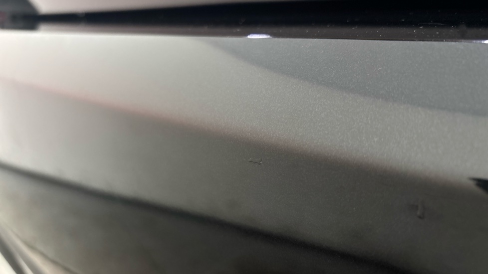 BMW I4 Scratches and chips