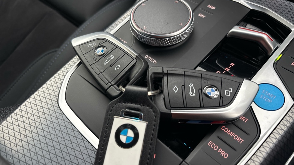 BMW I4 2 keys