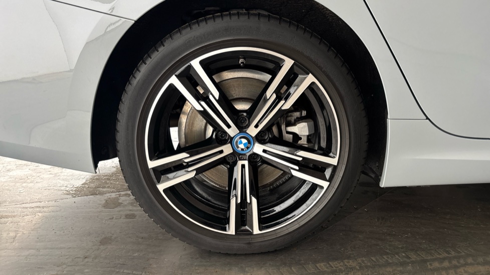 BMW 3 SERIES Image 19