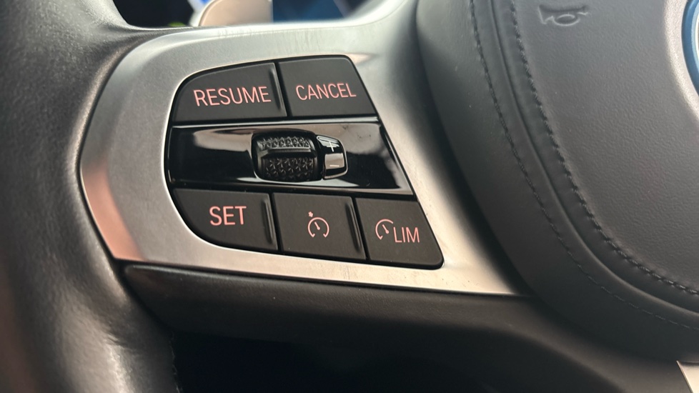 BMW 3 SERIES cruise control