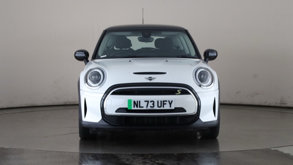 MINI HATCHBACK Image 8