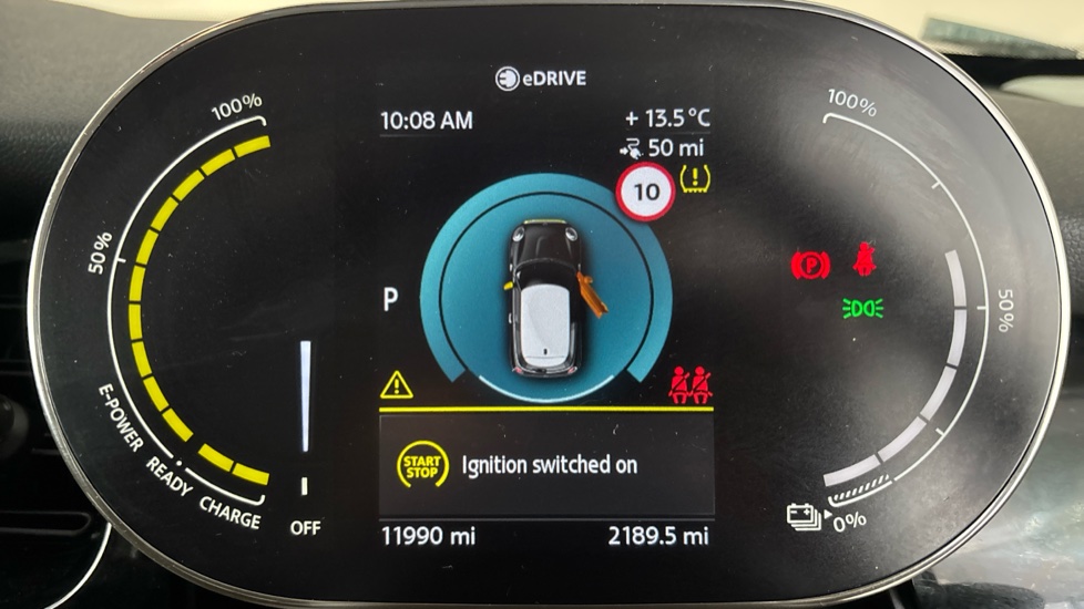 MINI HATCHBACK Image 13