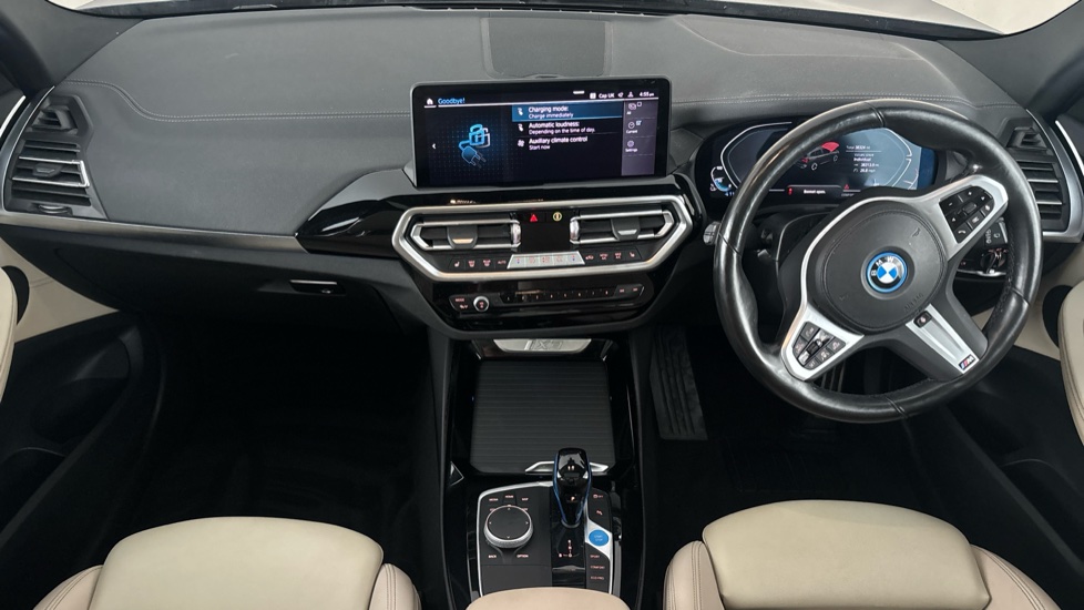 BMW iX3 Image 11