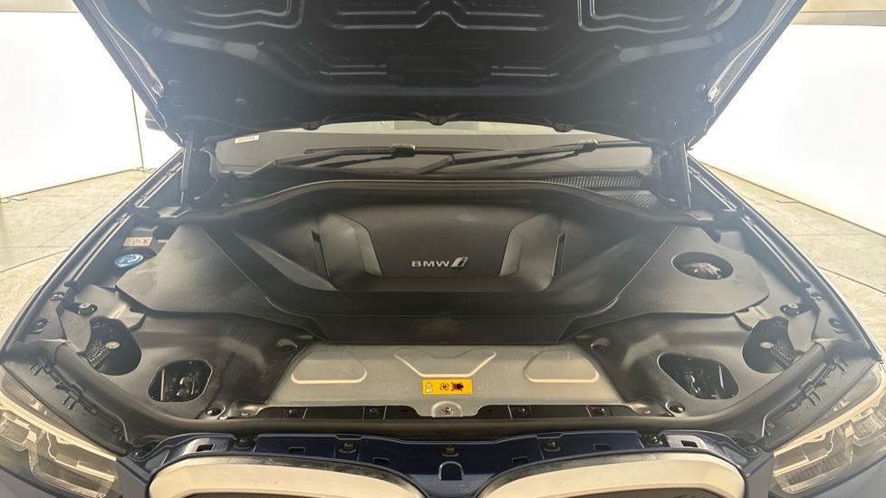 BMW iX3 Image 16