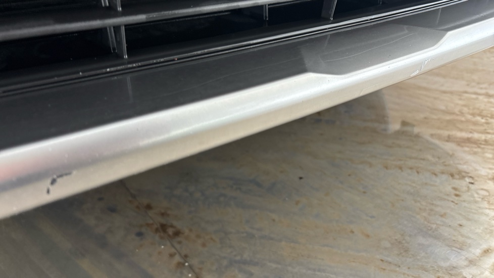 SUBARU SOLTERRA scuff