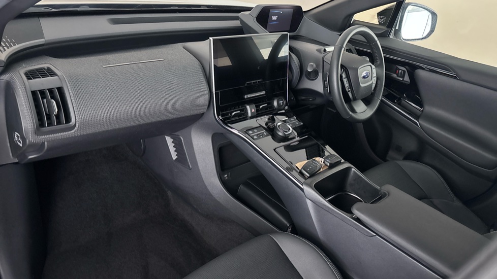 SUBARU SOLTERRA Image 10