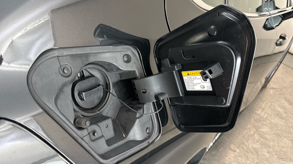 LEXUS UX Image 21