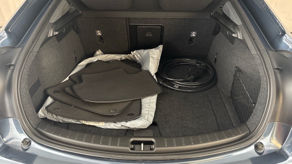POLESTAR 2 Image 15