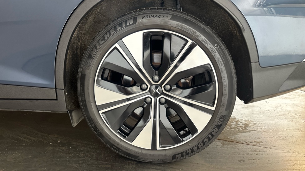 POLESTAR 2 Image 18