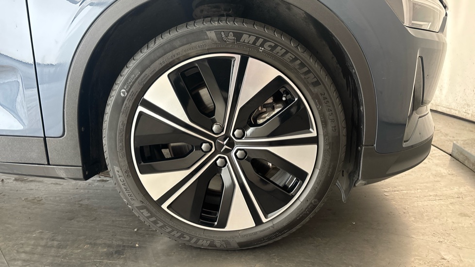POLESTAR 2 Image 20