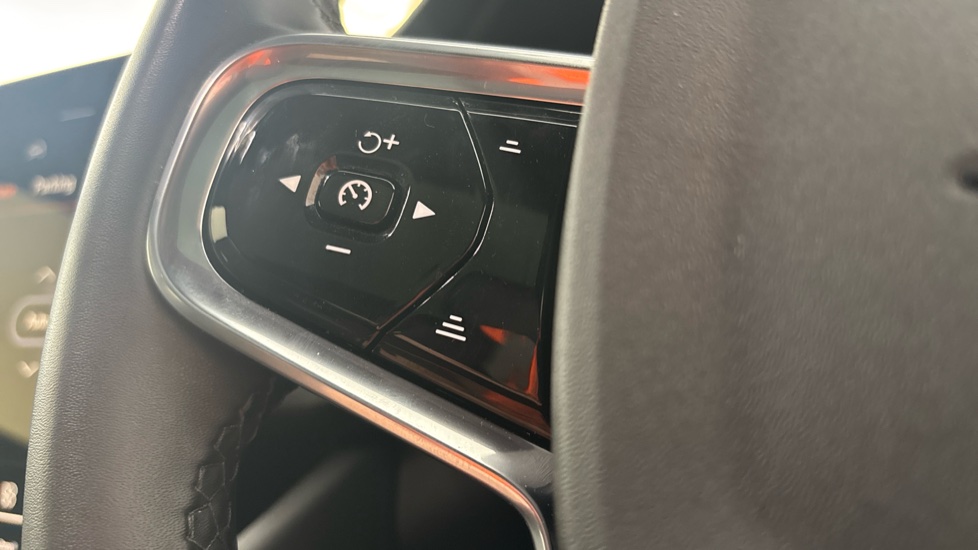 POLESTAR 2 cruise control
