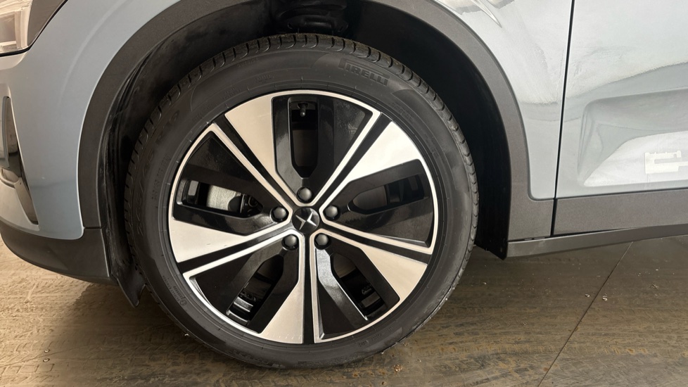 POLESTAR 2 Image 17