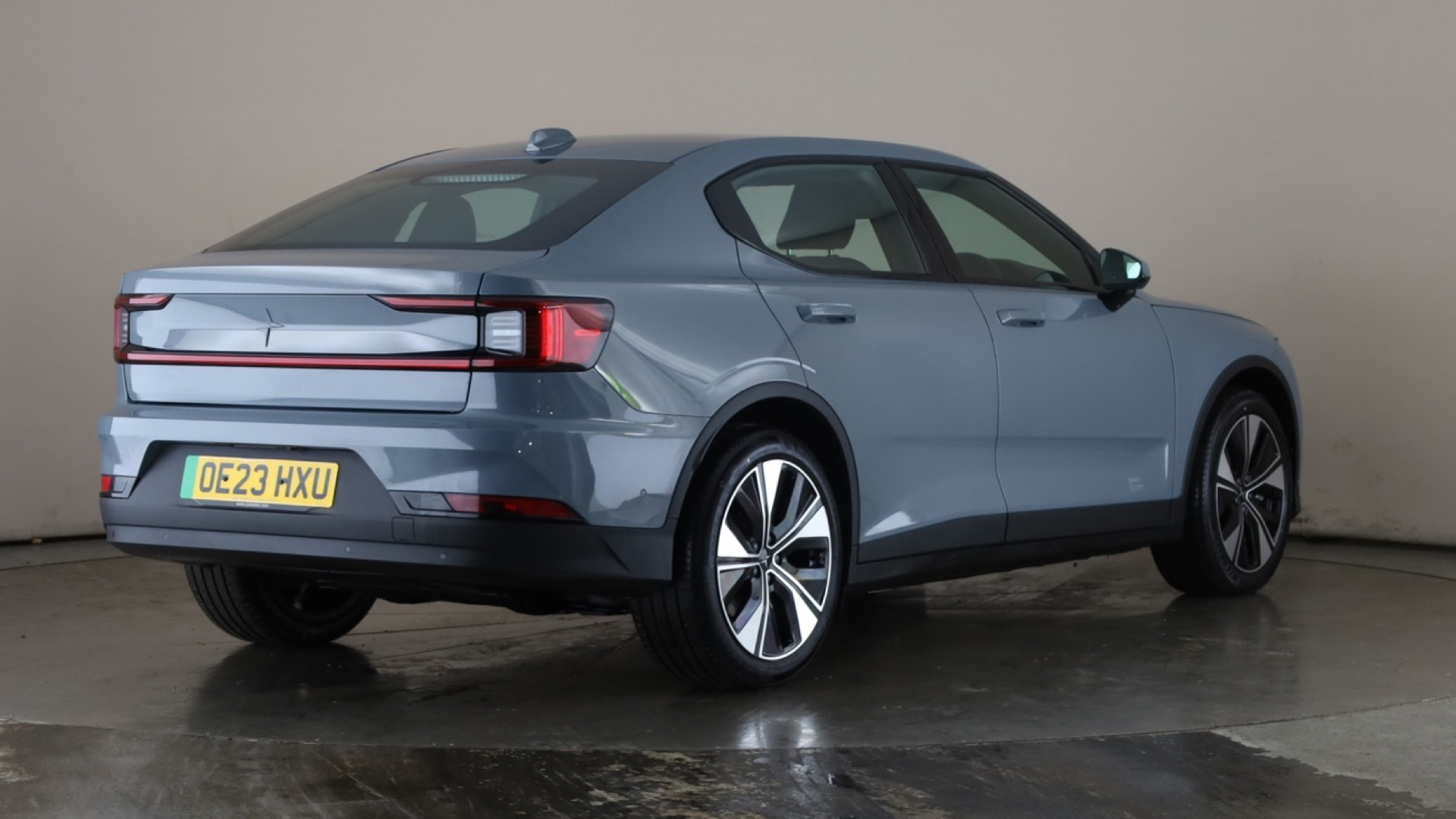 4020854 170kW 69kWh Standard Range SM [Pilot] 5dr Auto