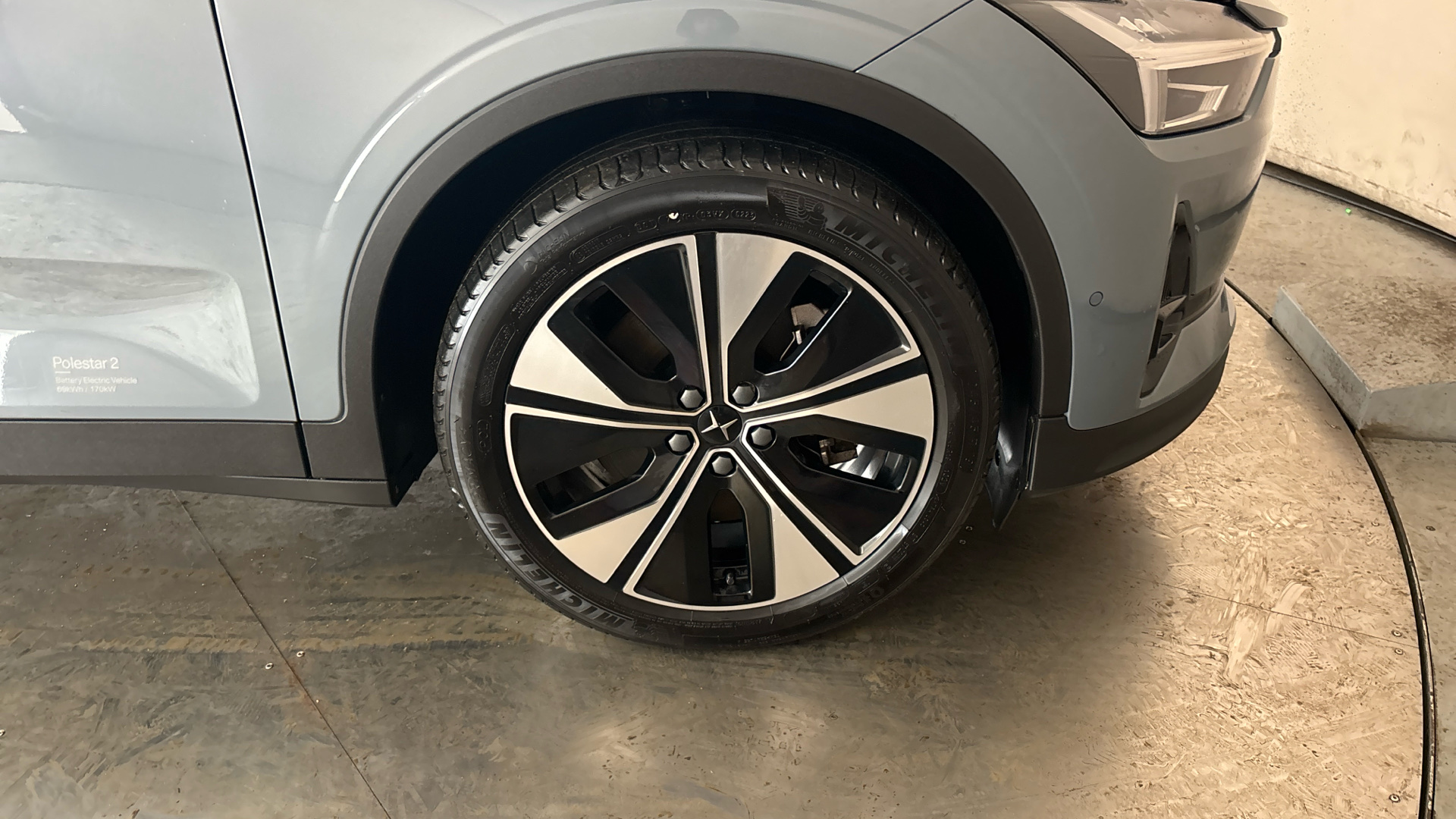 4020854 170kW 69kWh Standard Range SM [Pilot] 5dr Auto