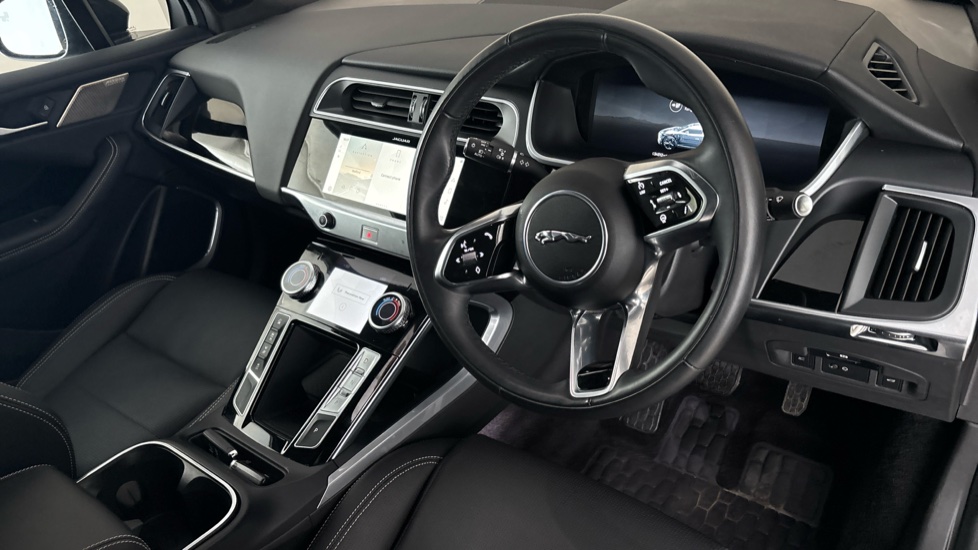 JAGUAR I-PACE Image 9