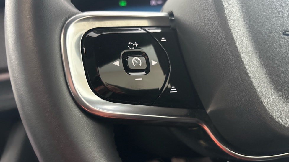 POLESTAR 2 cruise control