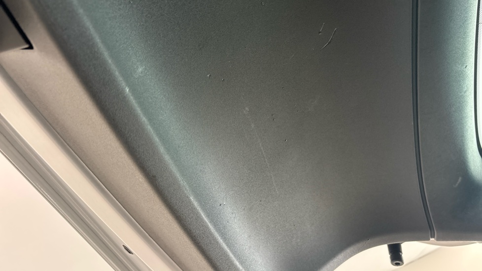 POLESTAR 2 Scuff and scratches