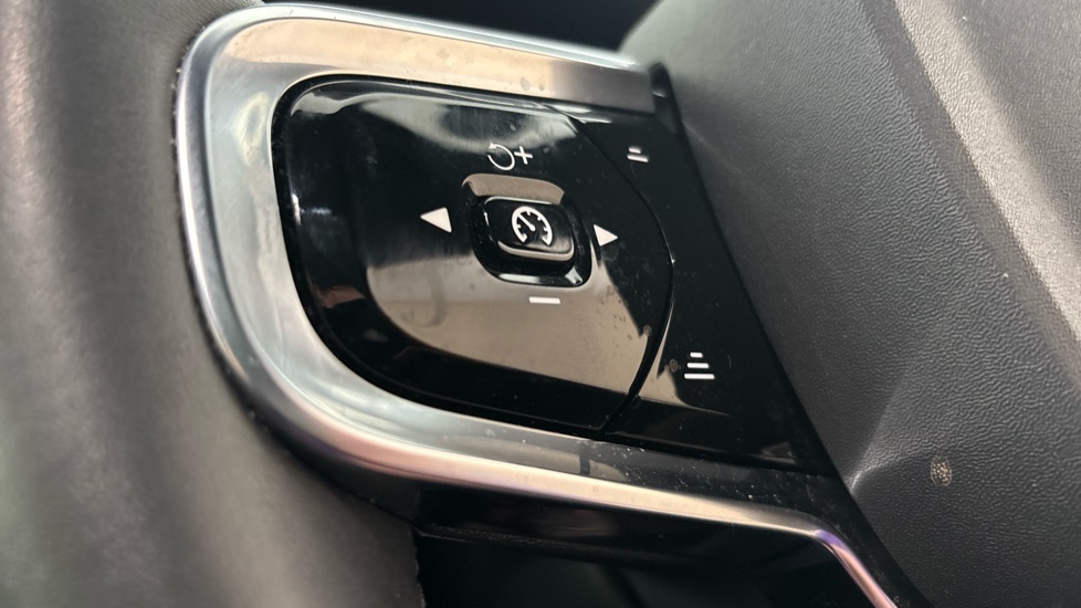 POLESTAR 2 cruise control