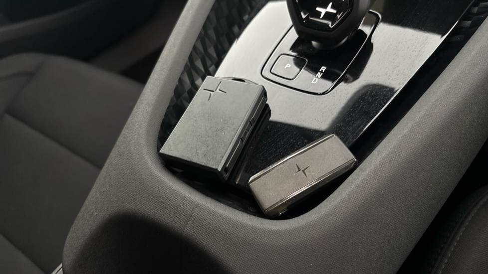 POLESTAR 2 2 keys available