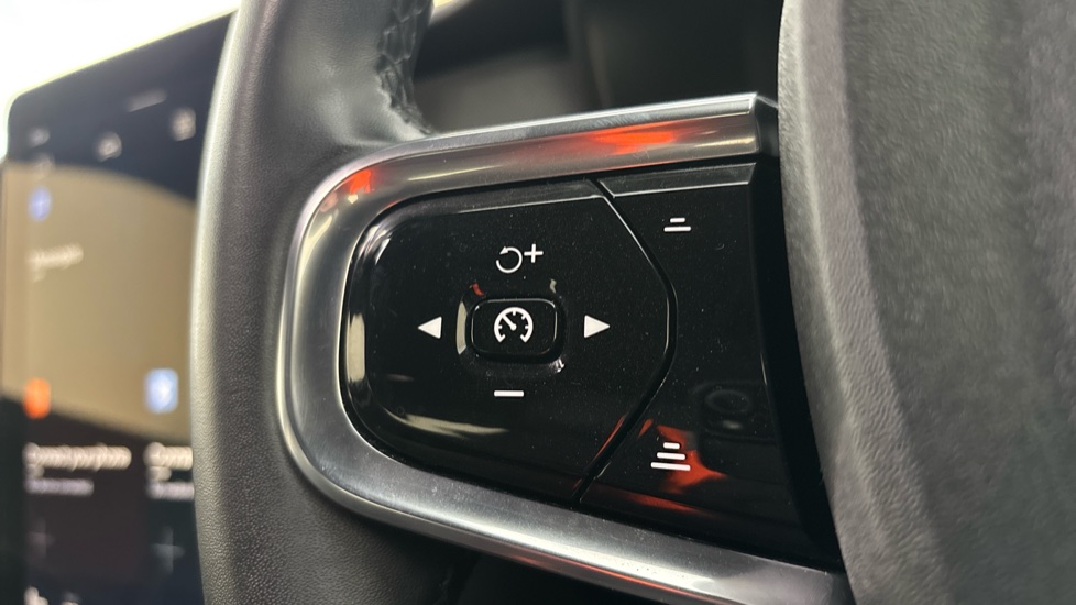 POLESTAR 2 Cruise control