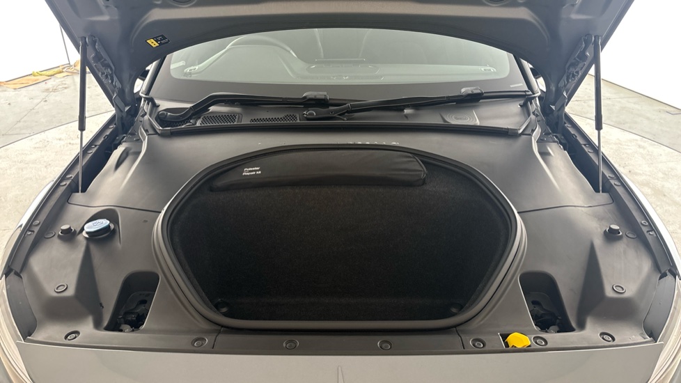 POLESTAR 2 Image 16