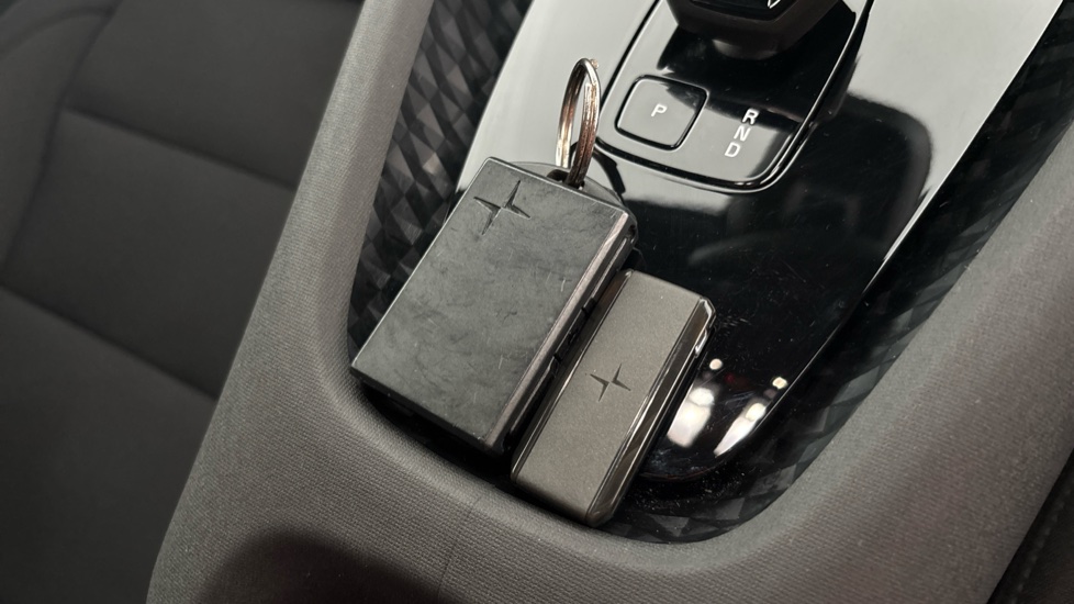 POLESTAR 2 2 keys available