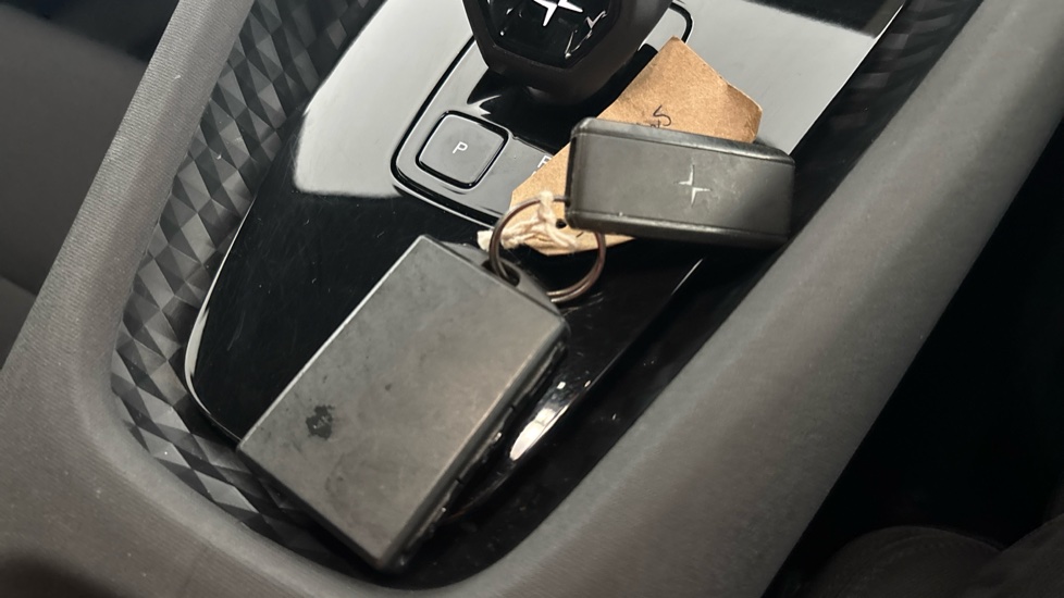 POLESTAR 2 2 keys