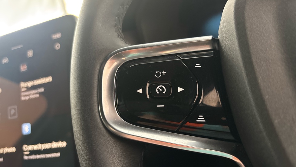 POLESTAR 2 Cruise control