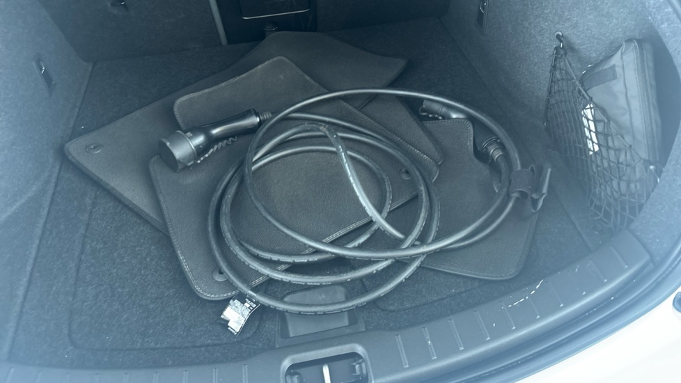 POLESTAR 2 Image 22