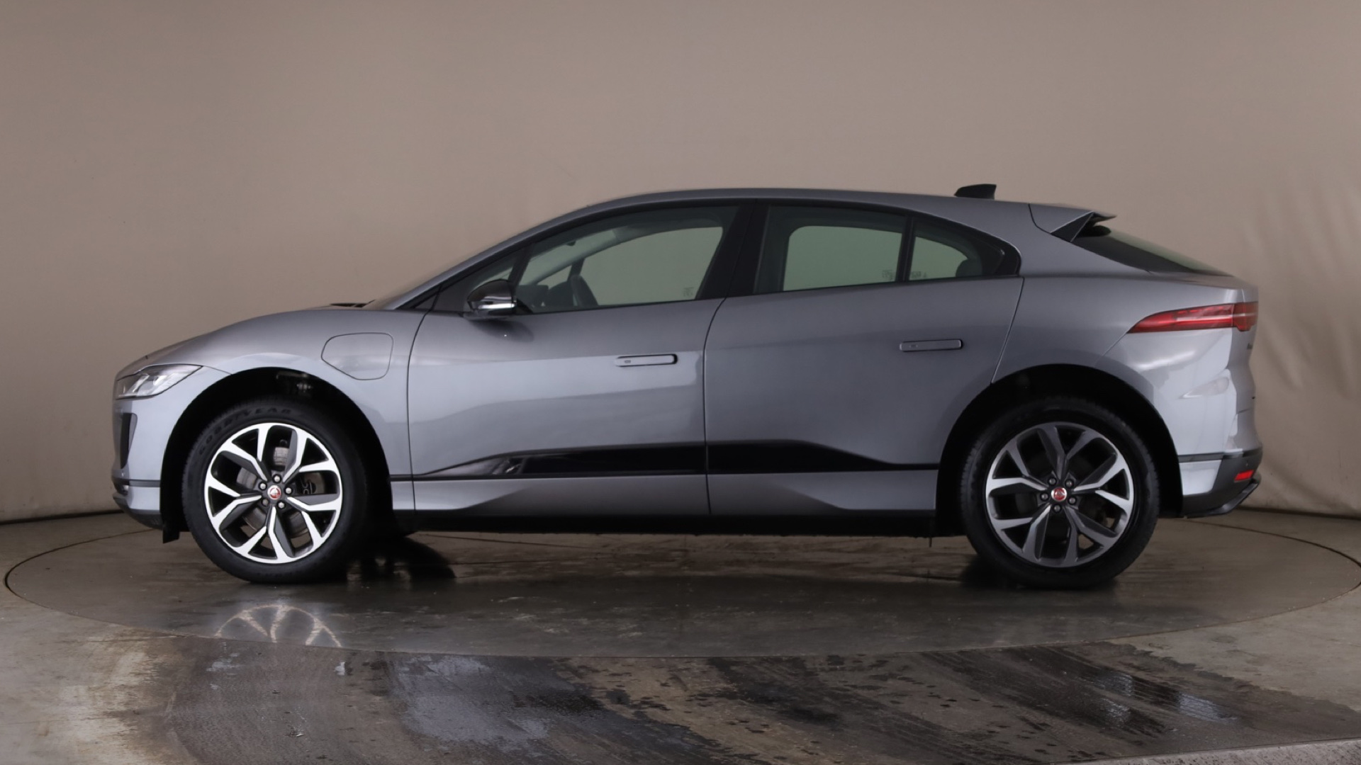 294kW EV400 HSE 90kWh 5dr Auto [11kW Charger] [2023]