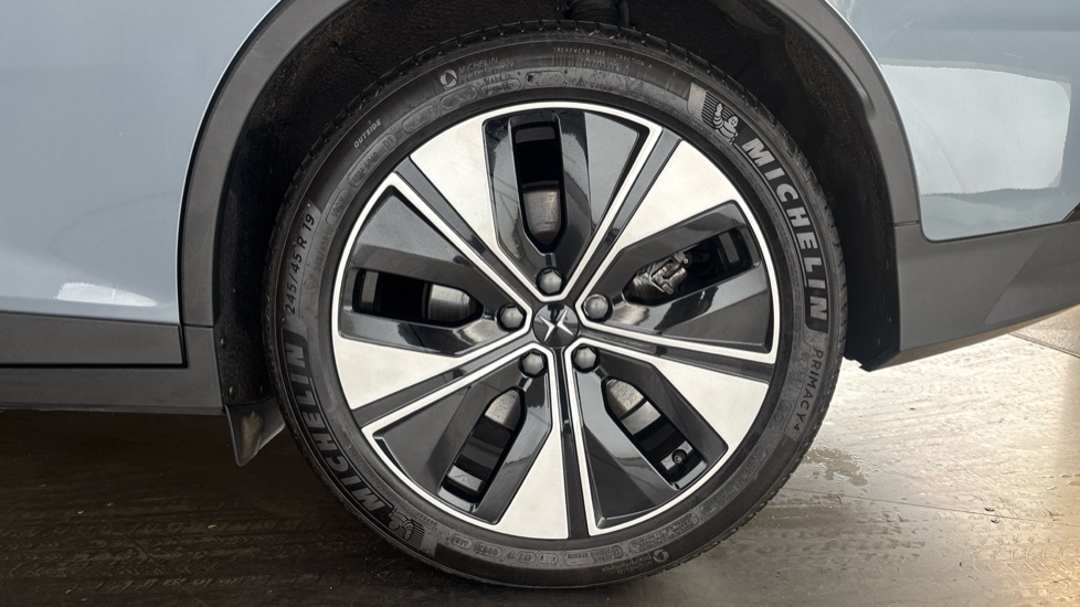 POLESTAR 2 Image 18