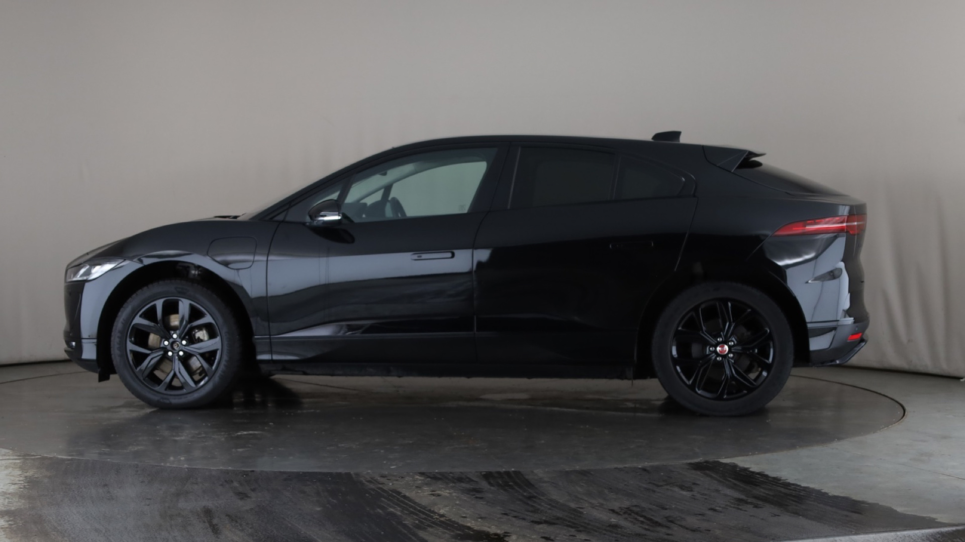 294kW EV400 HSE Black 90kWh 5dr Auto [11kW Charger [2023]