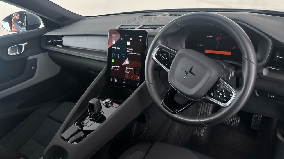 POLESTAR 2 Image 9