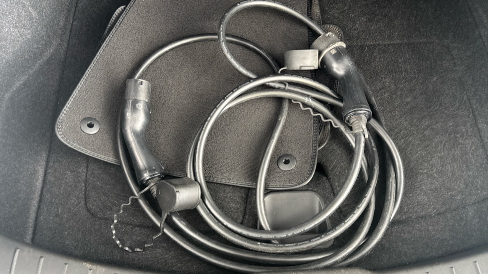 POLESTAR 2 Image 22