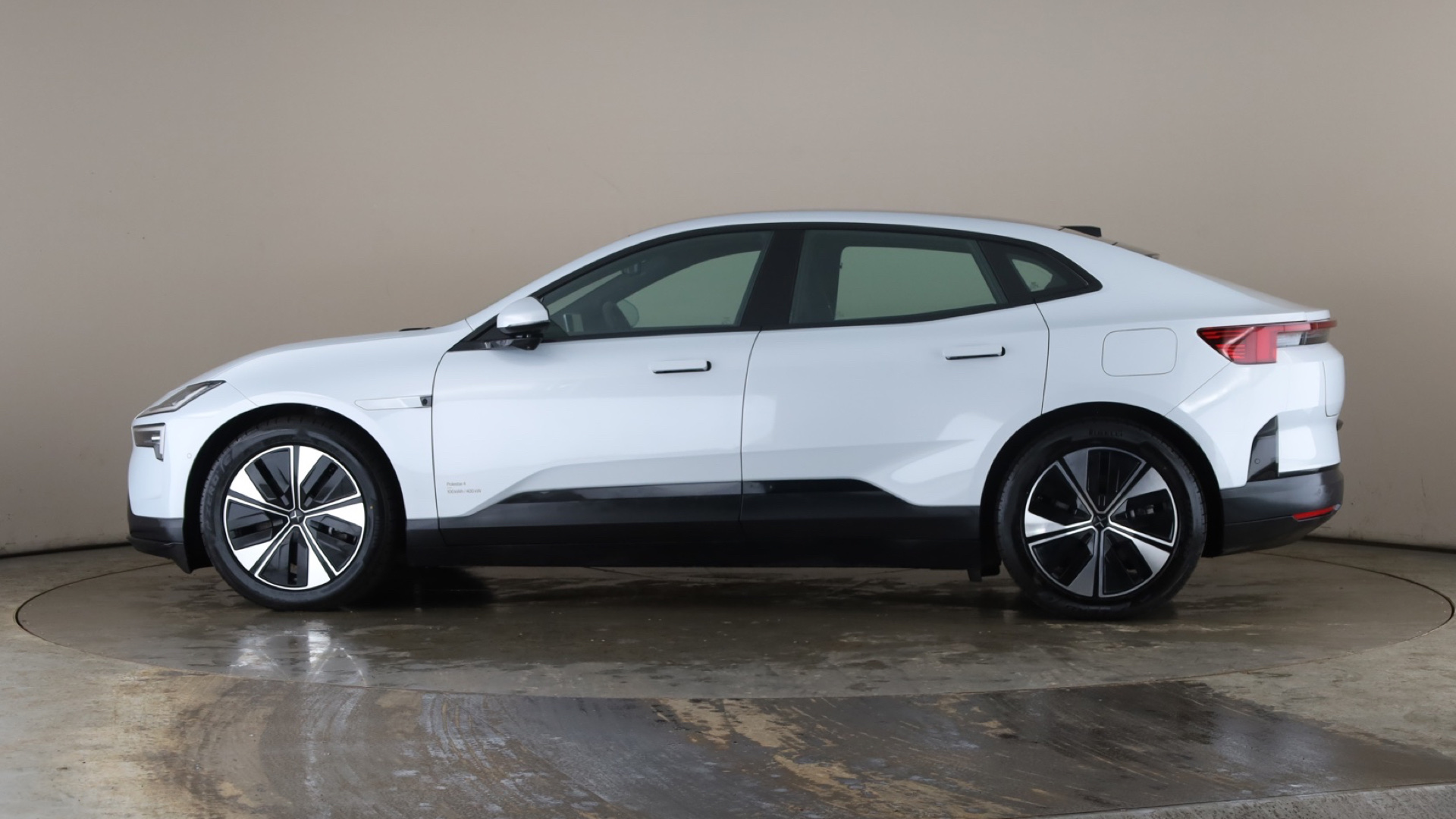 400kW 100kWh LR Dual Motor Plus [Pilot] 5dr Auto [2025]