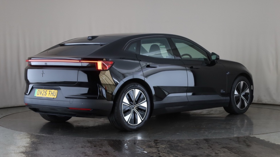 POLESTAR 4 Image 5