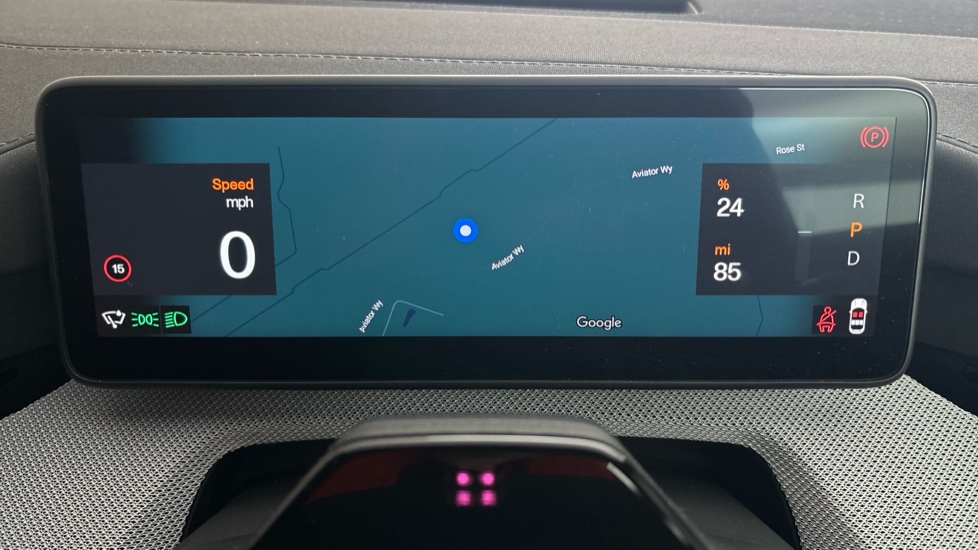 POLESTAR 4 Image 13