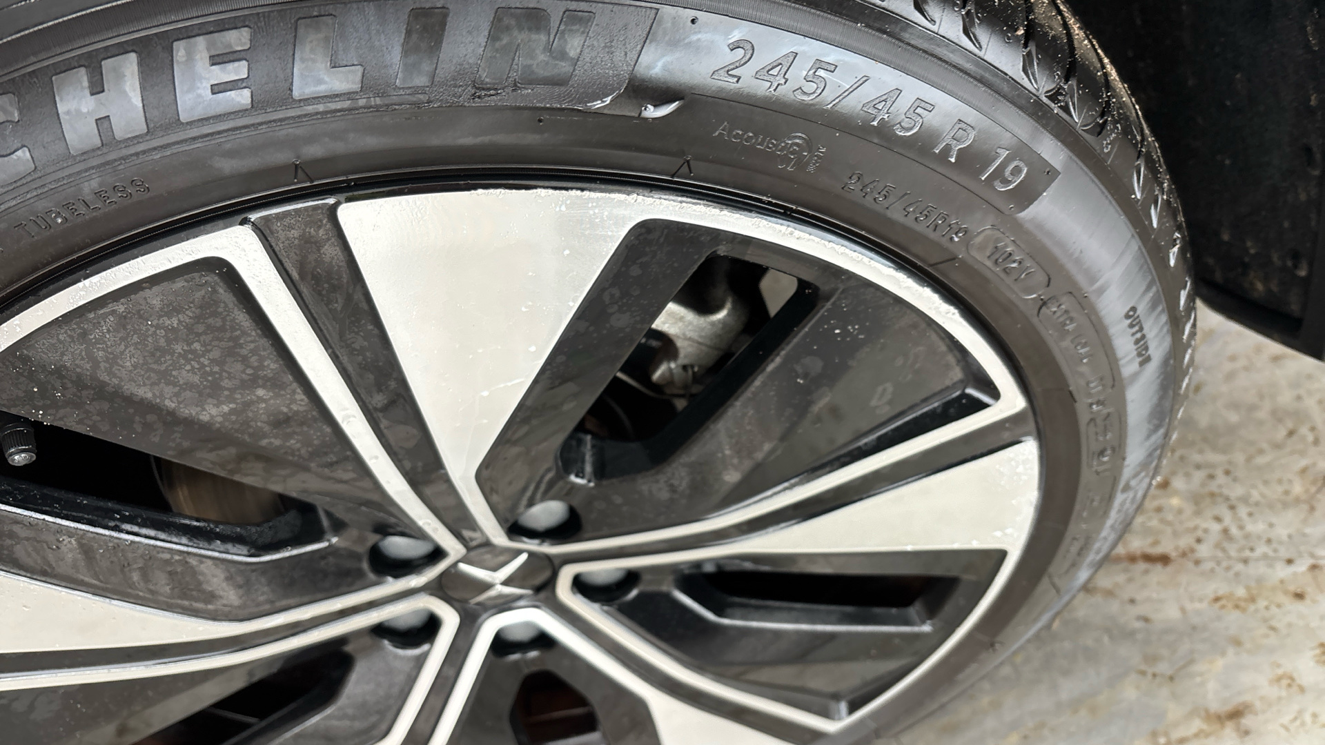 4027775 170kW 78kWh Long Range Single motor 5dr Auto