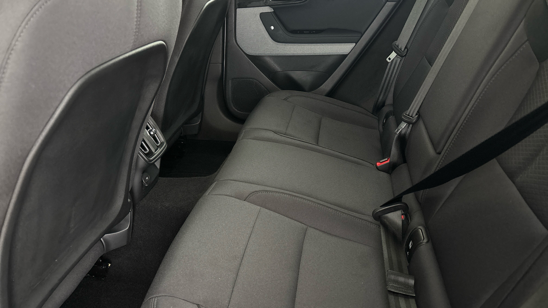 4027775 170kW 78kWh Long Range Single motor 5dr Auto