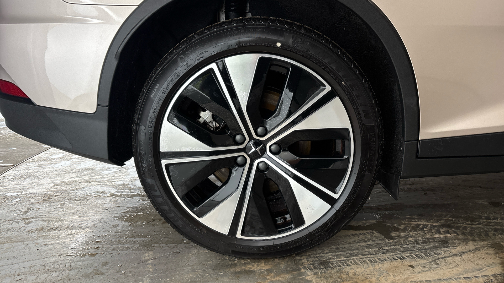 4027775 170kW 78kWh Long Range Single motor 5dr Auto