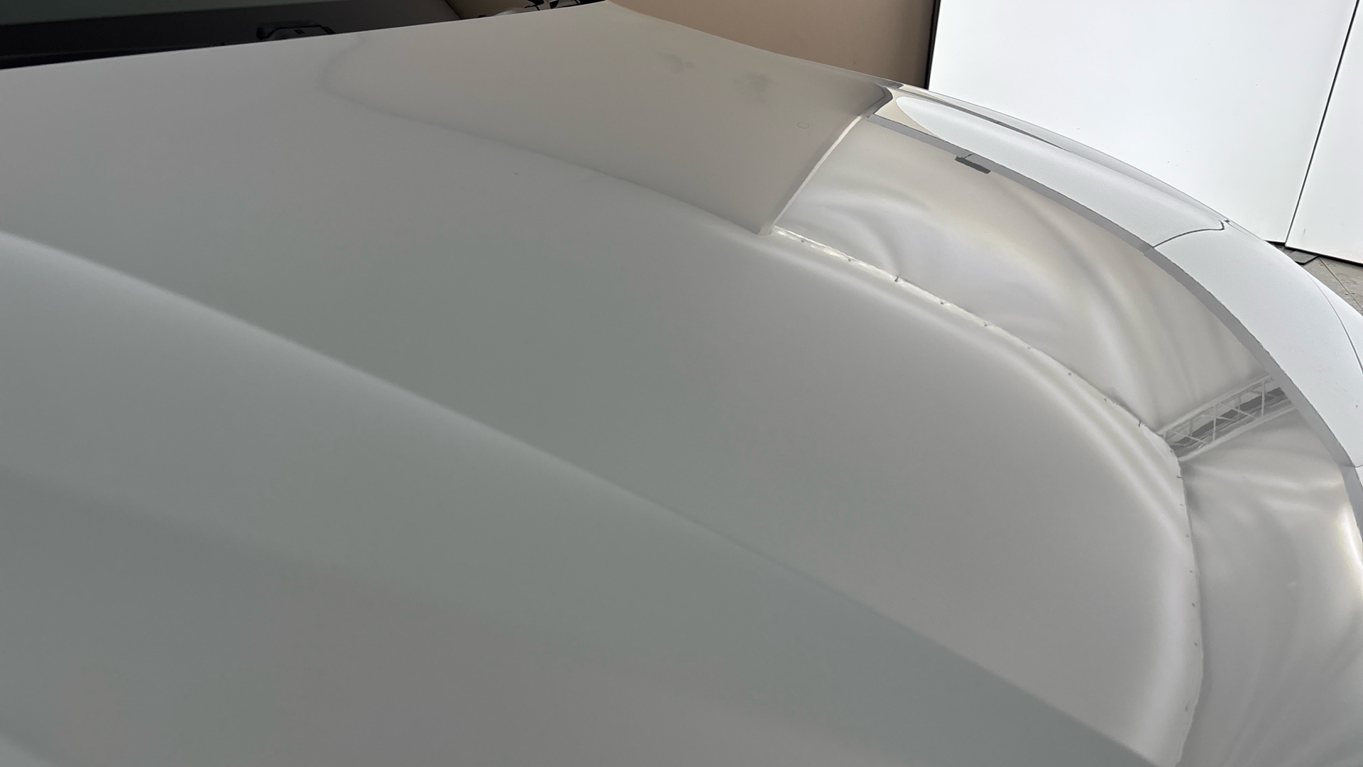 4020876 170kW 69kWh Standard Range Single motor 5dr Auto