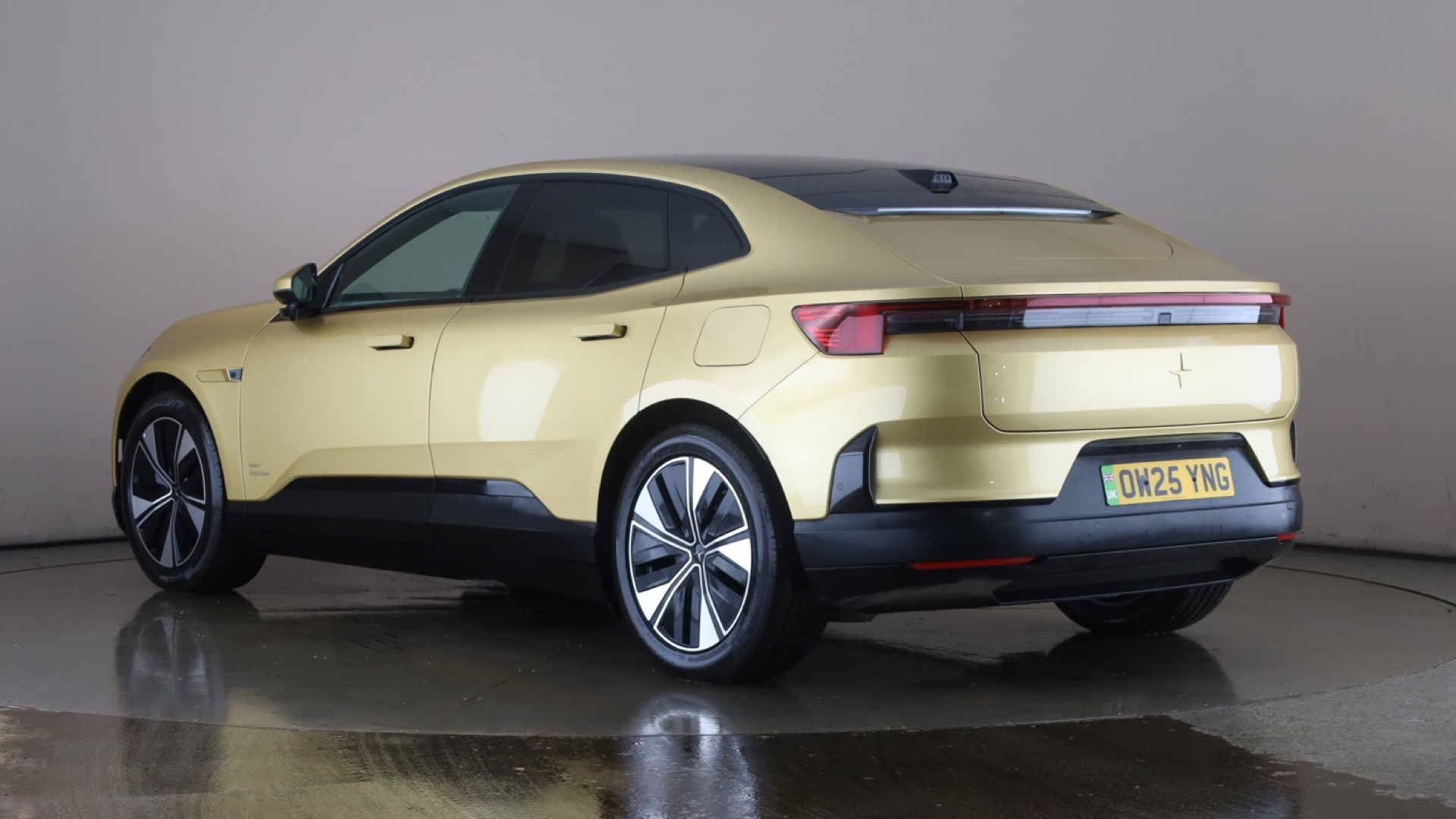 200kW 100kWh LR Single Motor Plus [Pilot] 5dr Auto [2025]