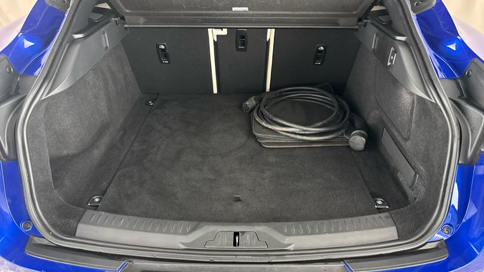 JAGUAR I-PACE Image 15