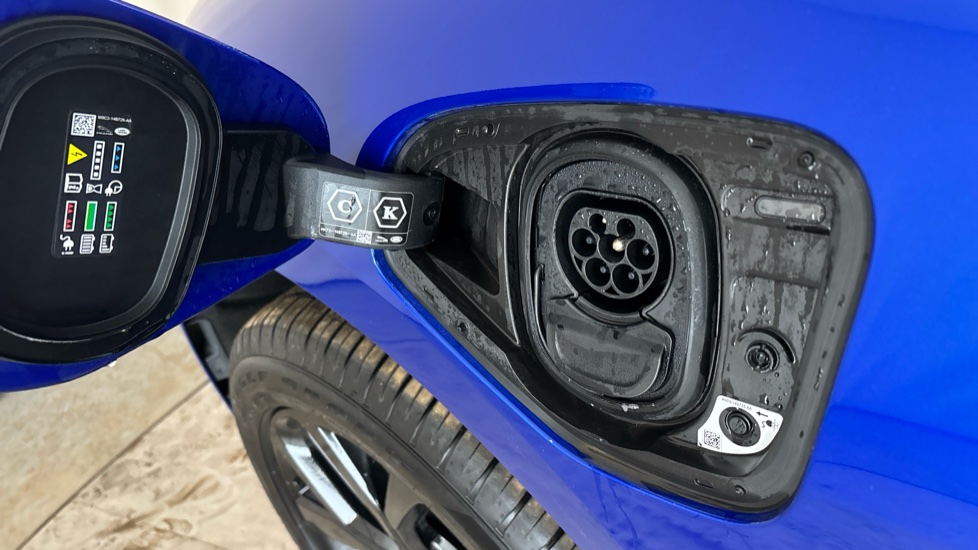 JAGUAR I-PACE Image 21