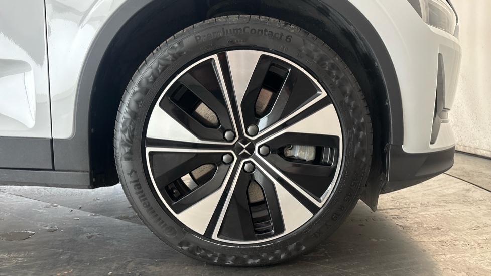 POLESTAR 2 Image 20