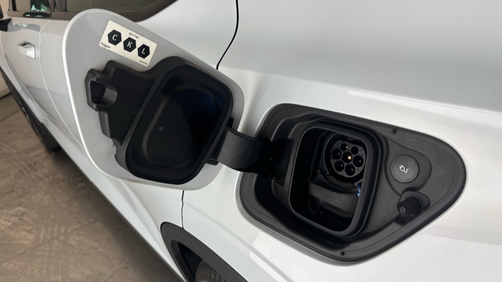 POLESTAR 2 Image 21